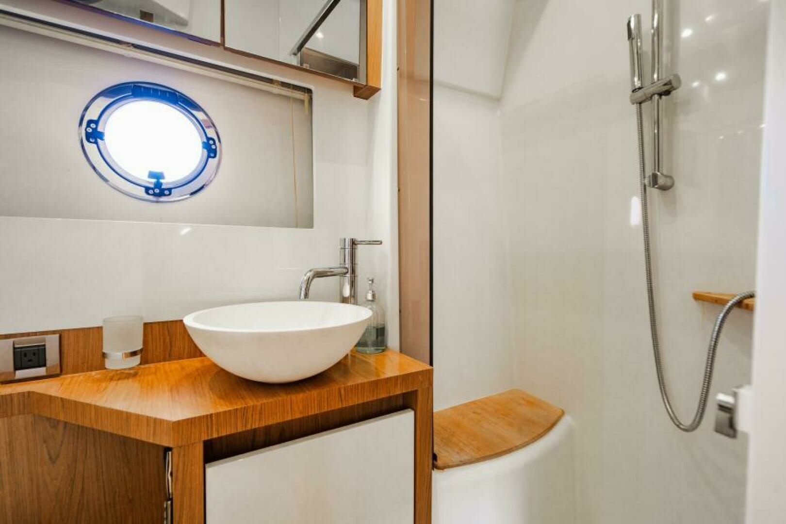 2016 Beneteau Gran Turismo 49 - Image 76