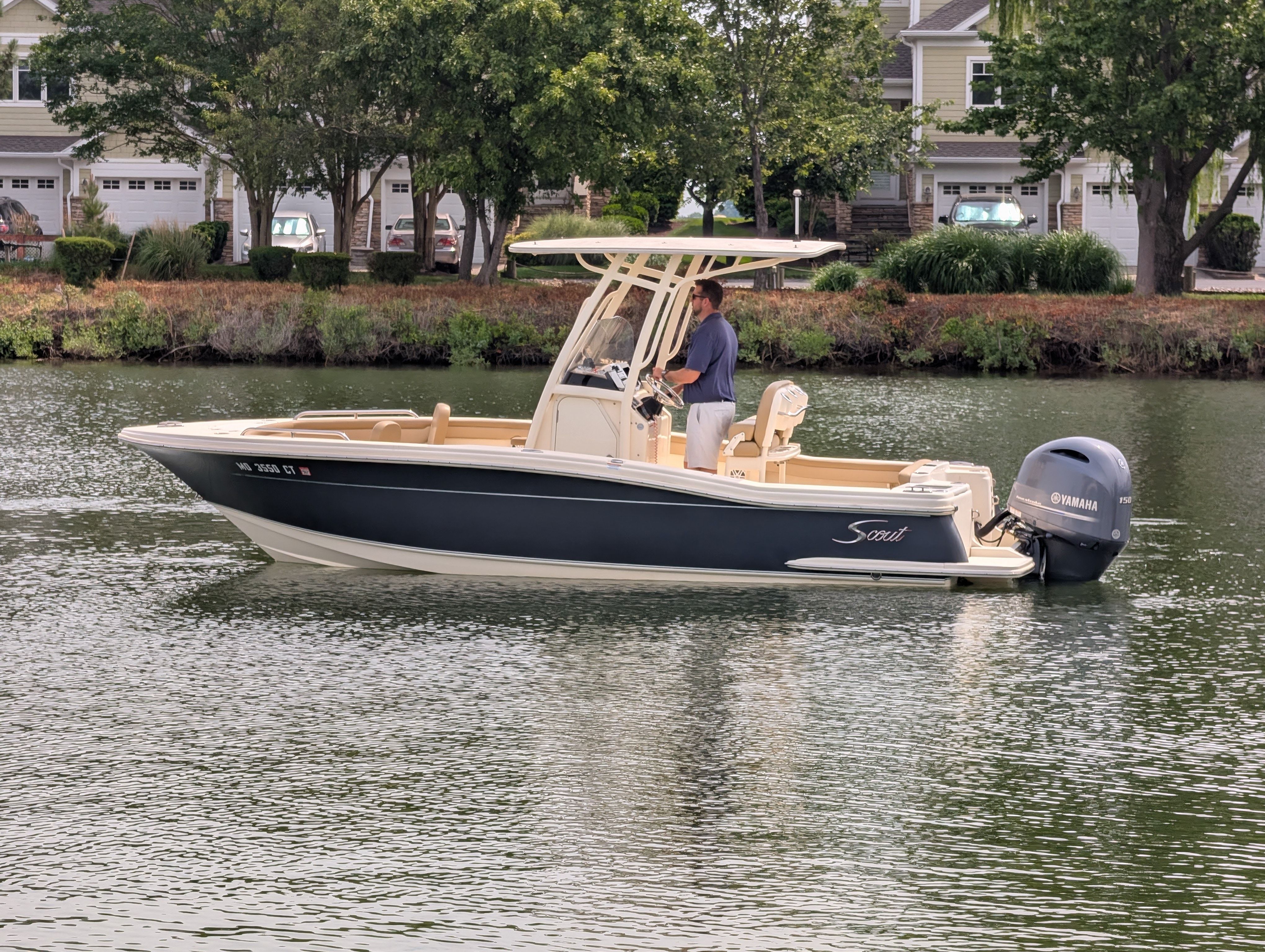 2019 Scout 215 XSF