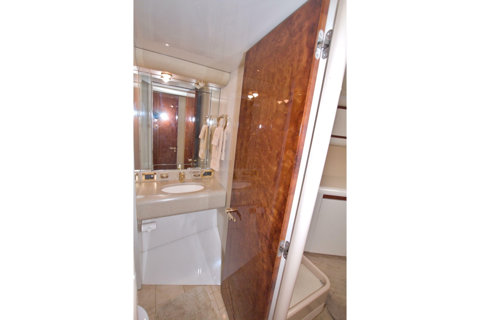 1998 Lazzara Yachts 76 Skylounge Grand Salon - Image 92
