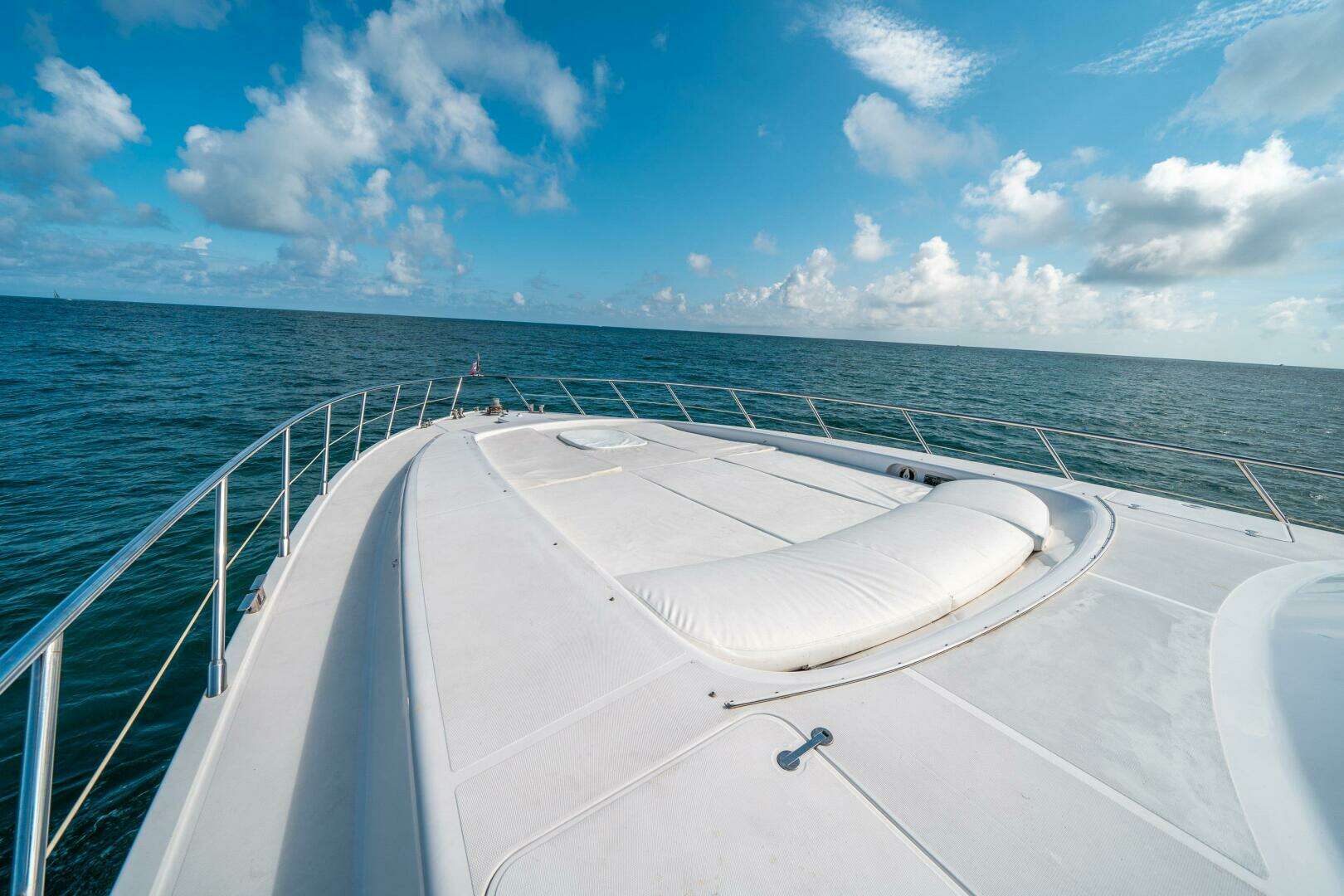 2001 Mangusta 80 - Image 15