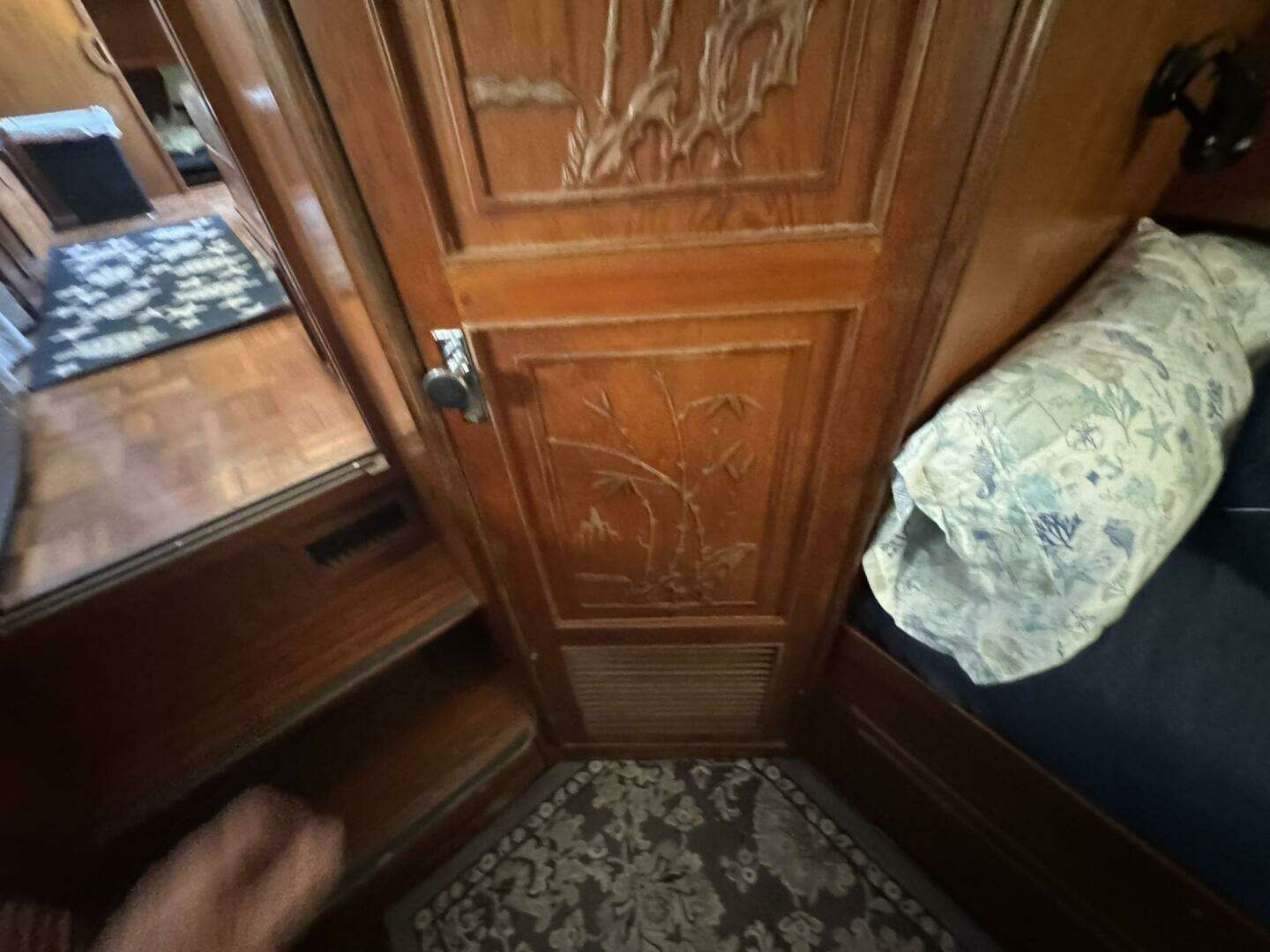 1986 Marine Trader 34 Double Cabin - Image 108