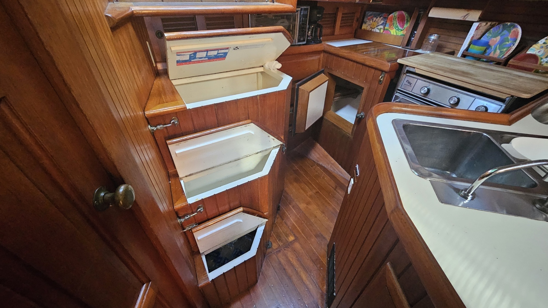1985 Hans Christian 33T - Image 55