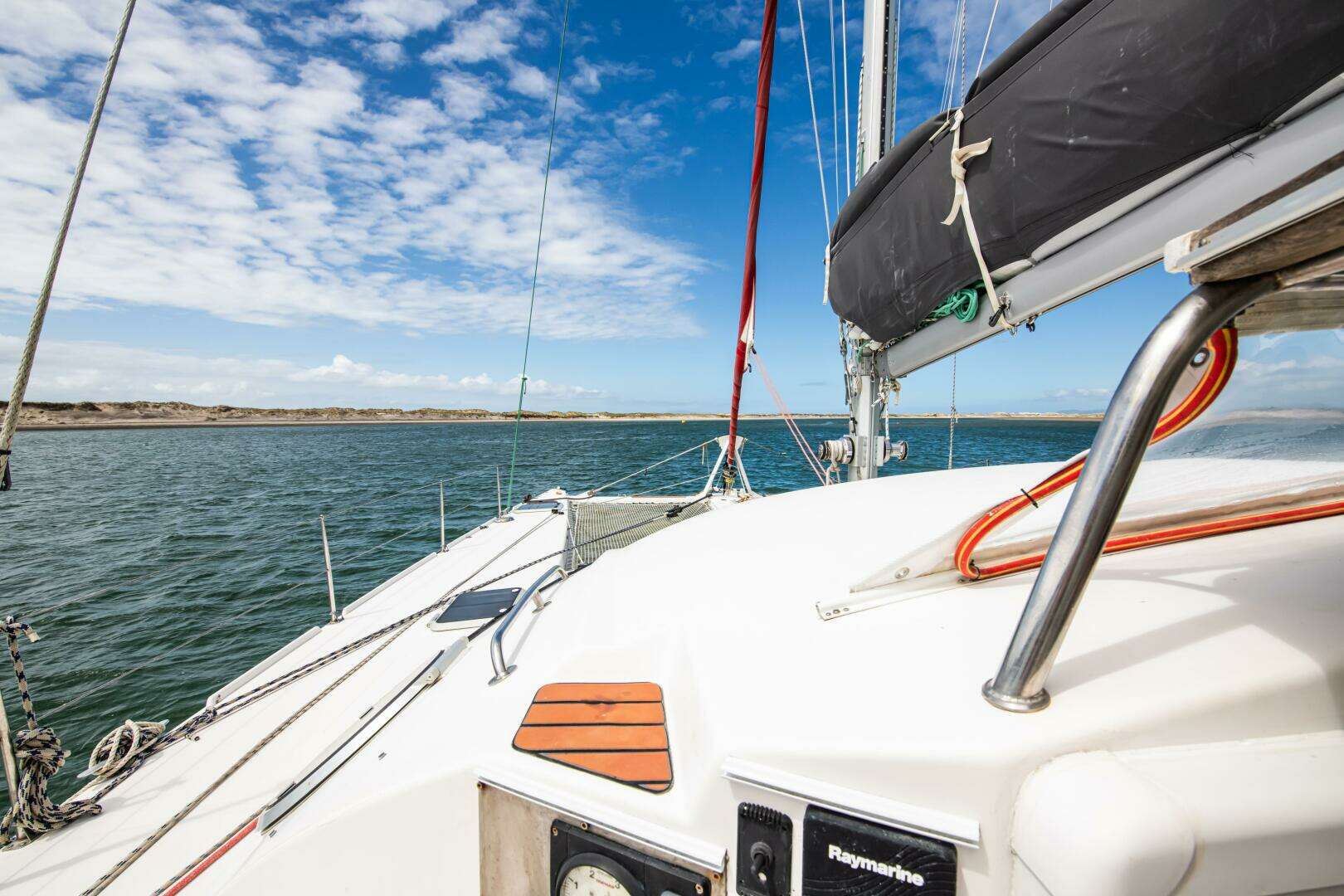2001 Outremer 45 - Image 6