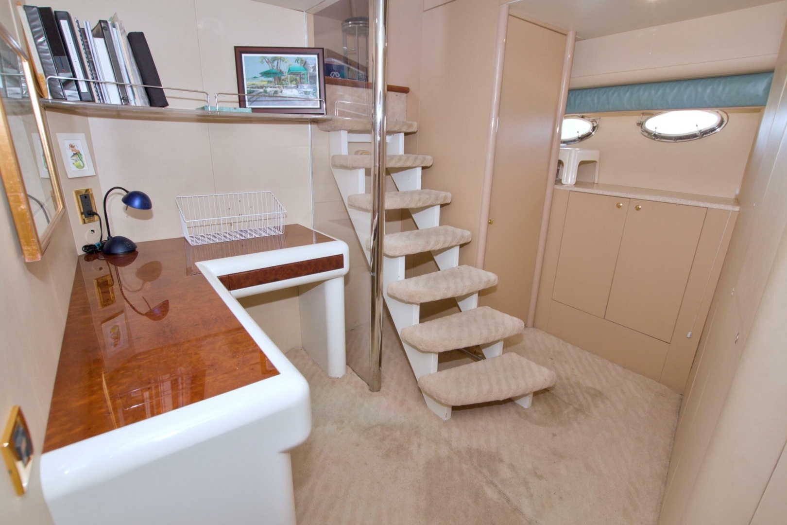 1998 Lazzara Yachts 76 Skylounge Grand Salon - Image 86