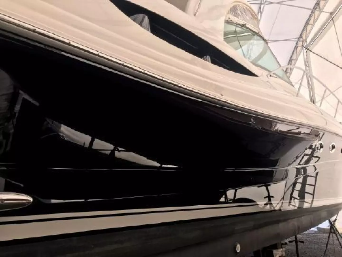 2005 Sea Ray Sundancer - Image 11