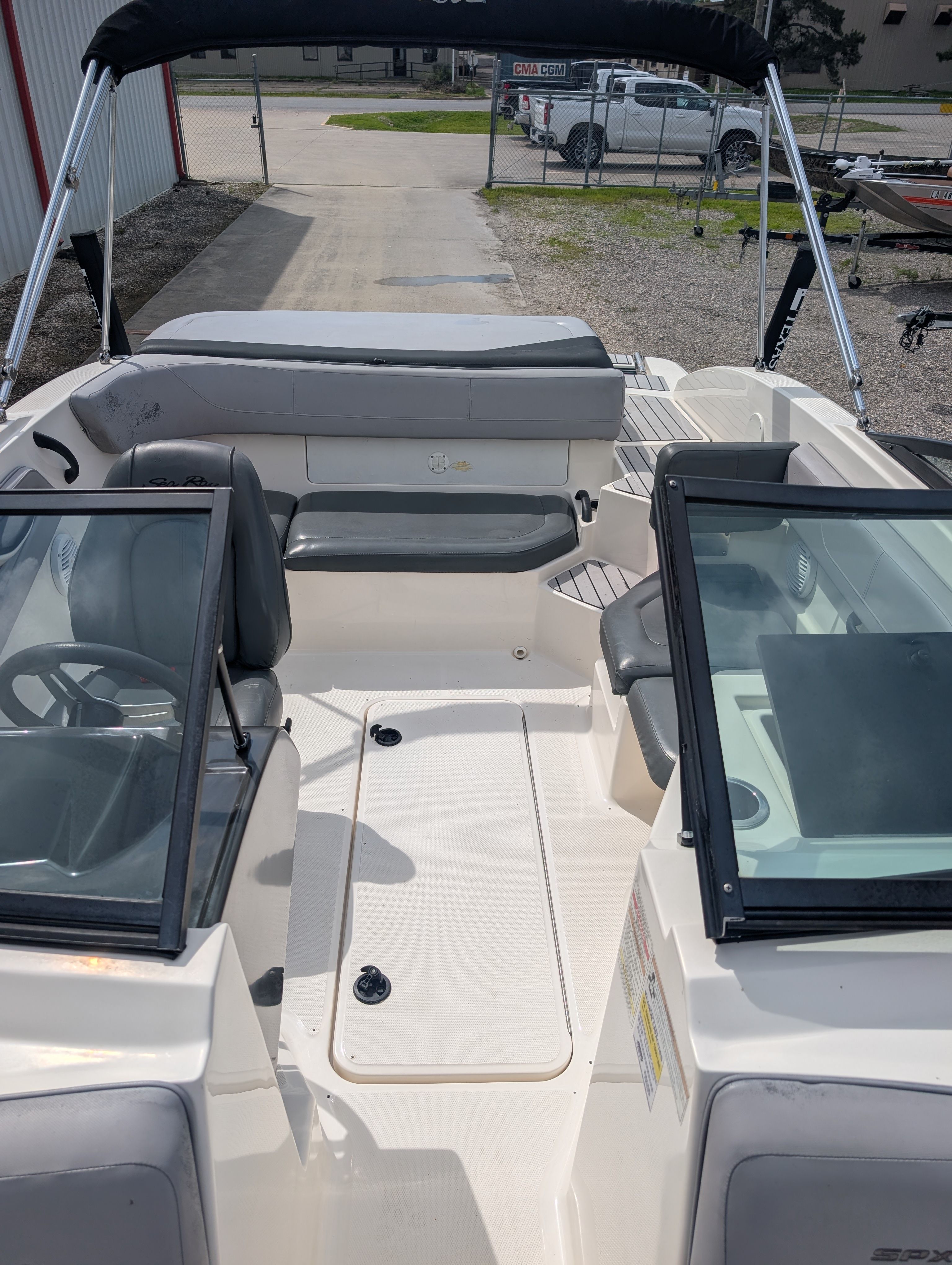 2016 SEA RAY 190 SPX - Image 15