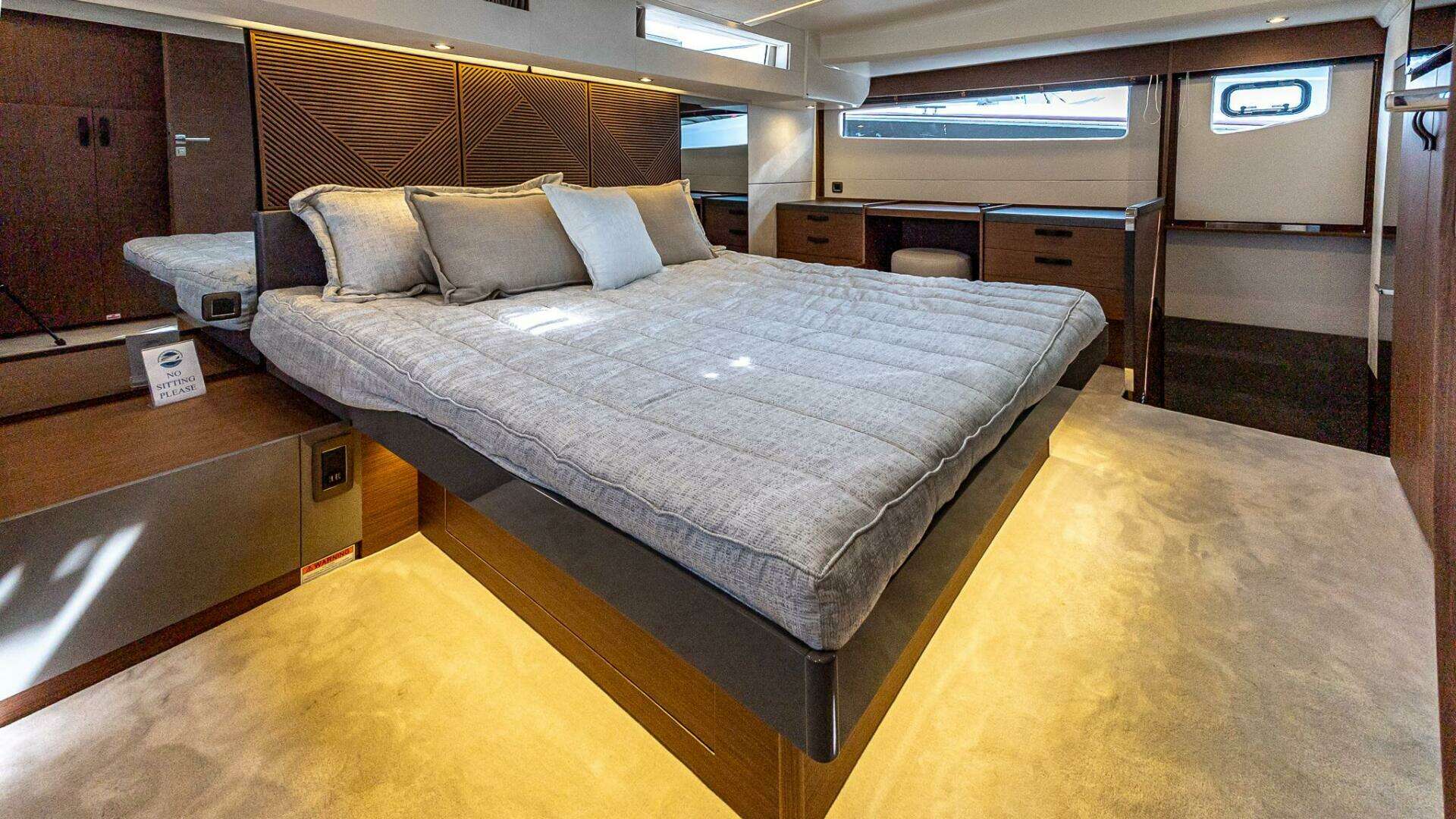 2027 Prestige M48 - Image 38