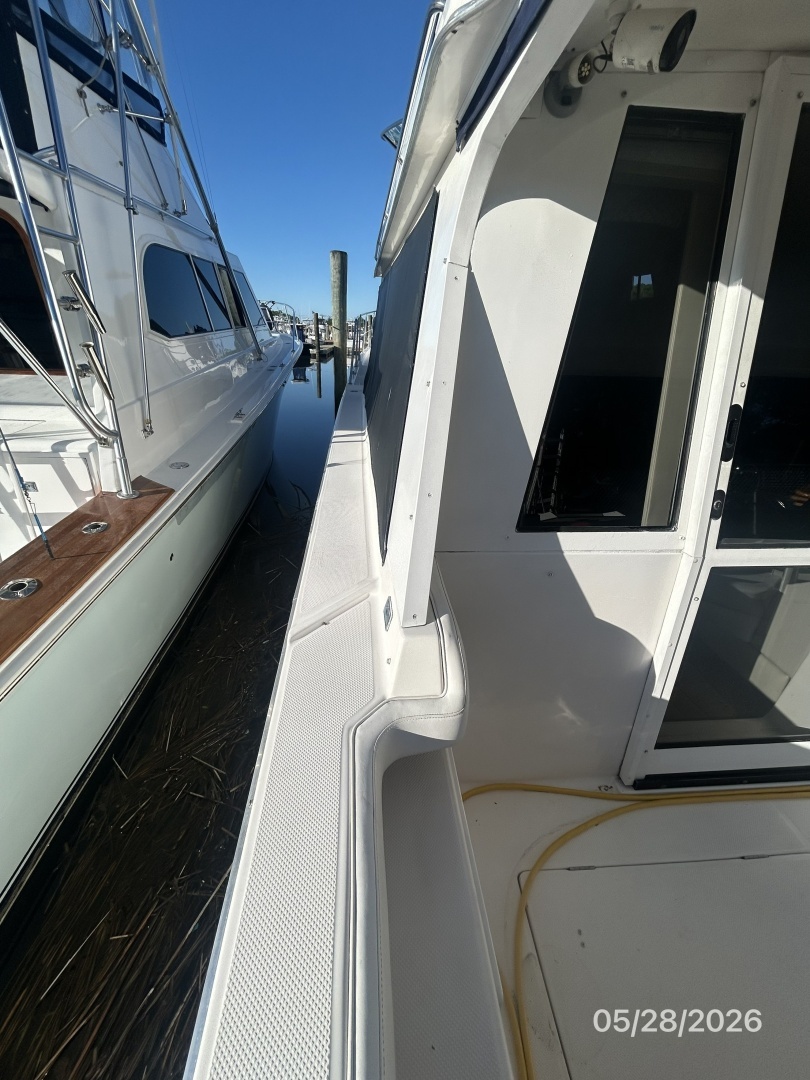 1998 Bayliner 4788 - Image 11