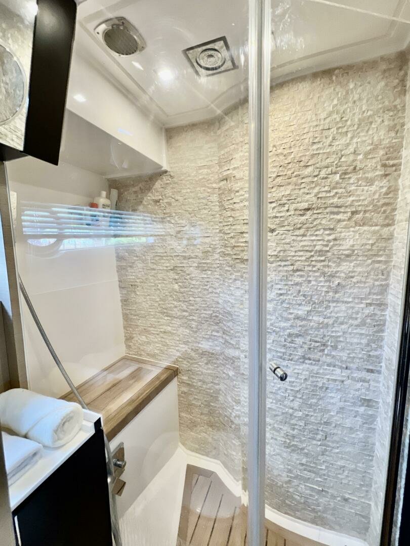 2022 Okean Flybridge 50 - Image 24