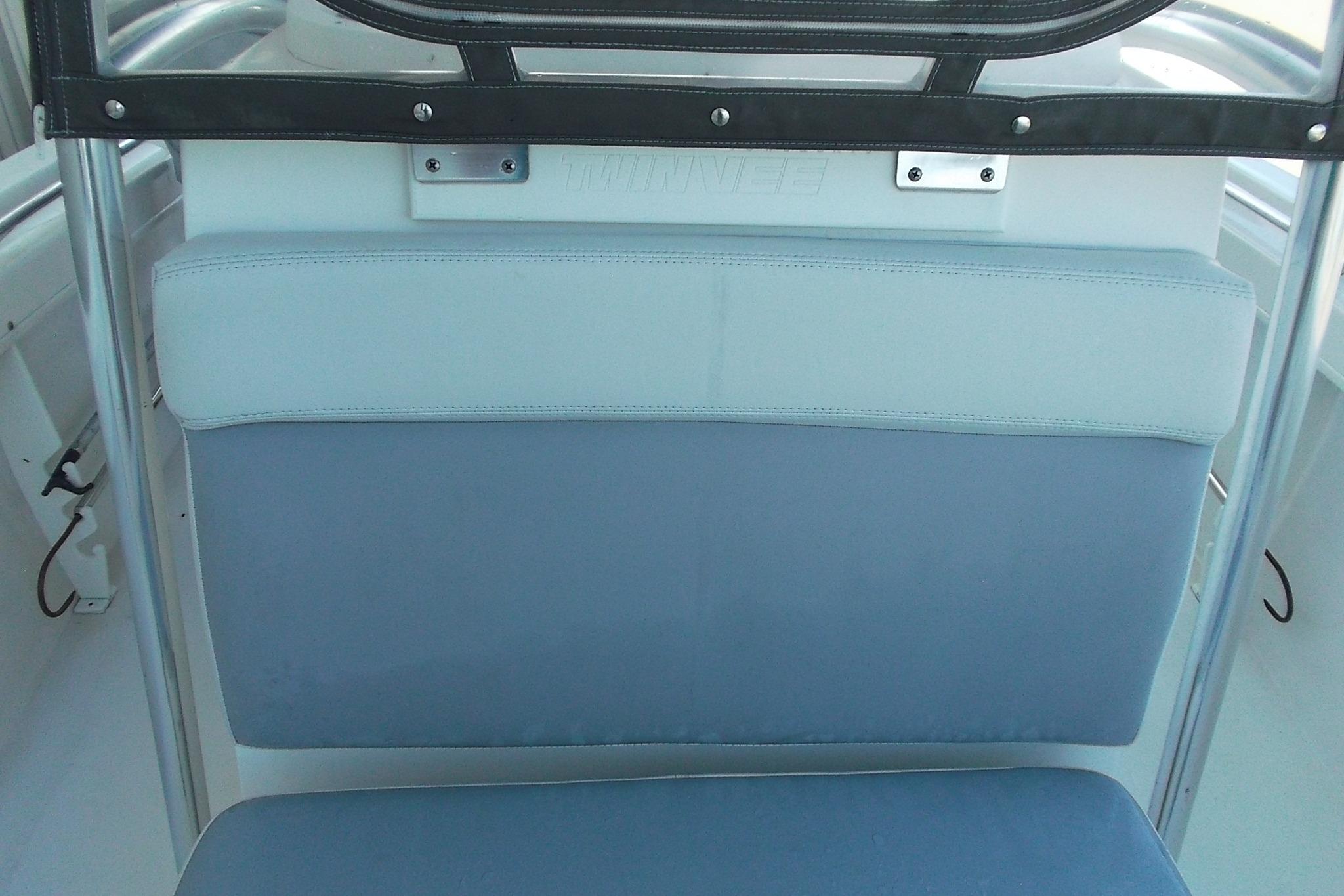 2018 Twin Vee 260 CC SE boat seat with blue and white upholstery.