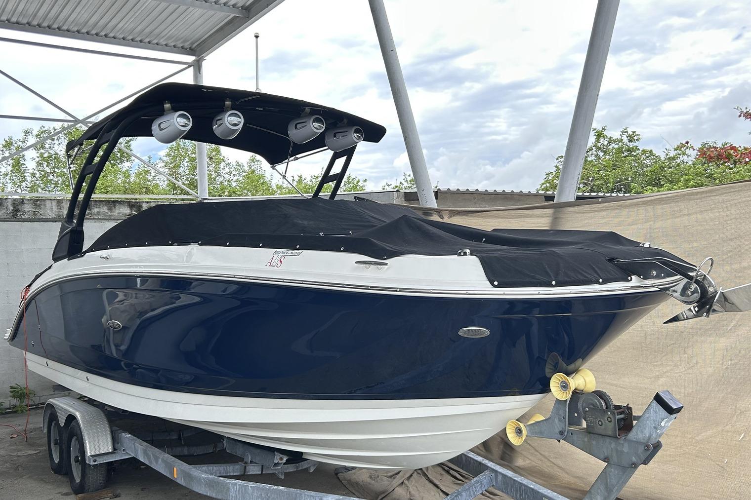 2022 Sea Ray SDX 290