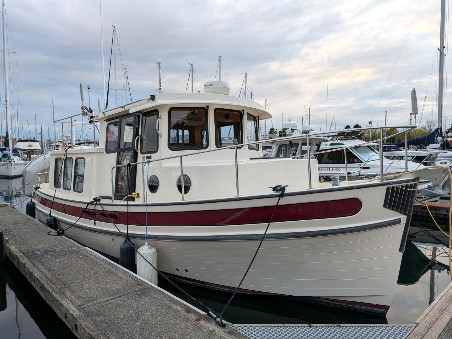 2000 Nordic Tugs 32 - Image 8