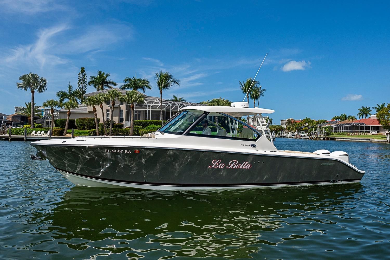 2016 Pursuit DC 325 Dual Console