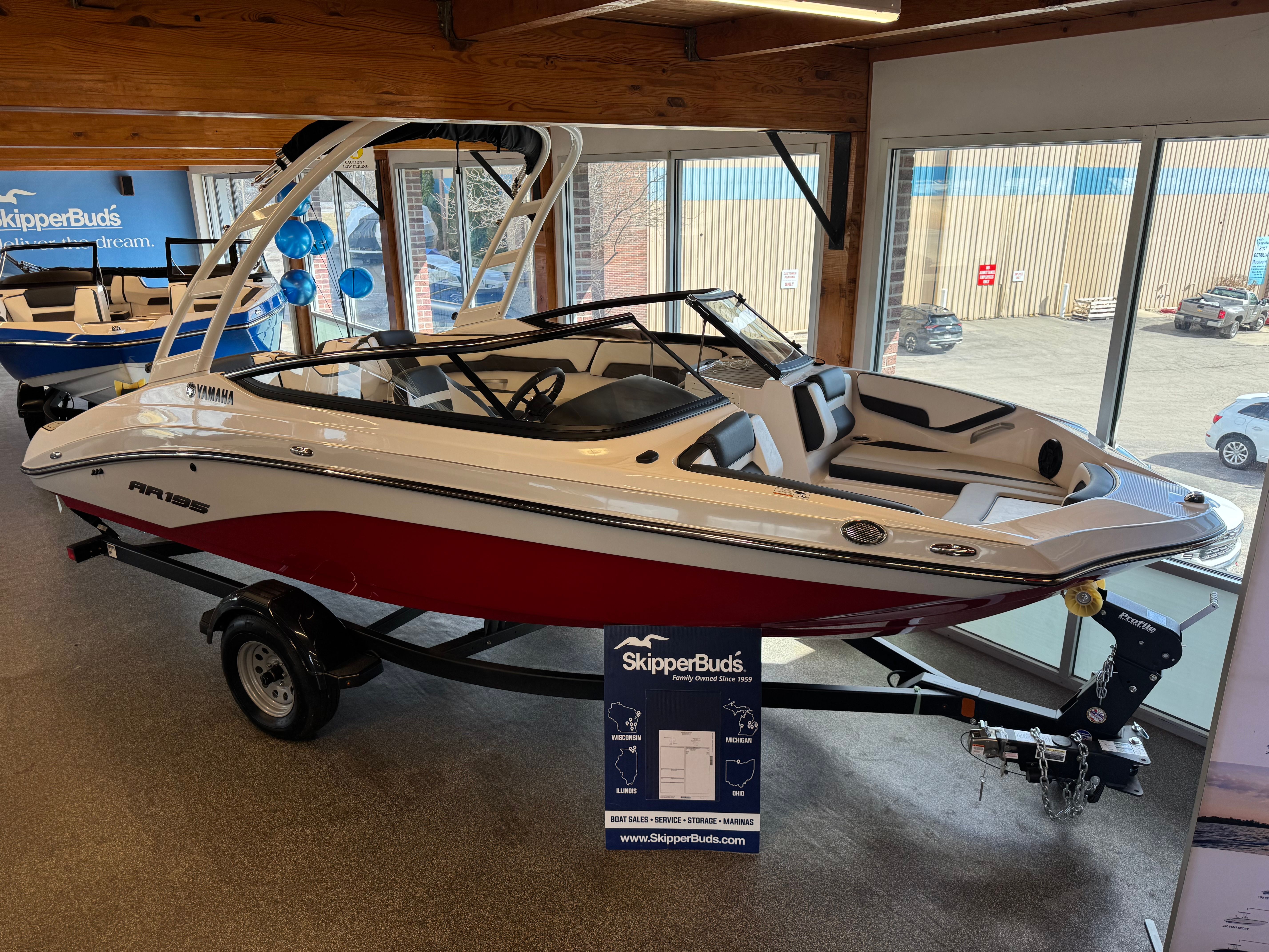 2024 Yamaha Boats 195 AR