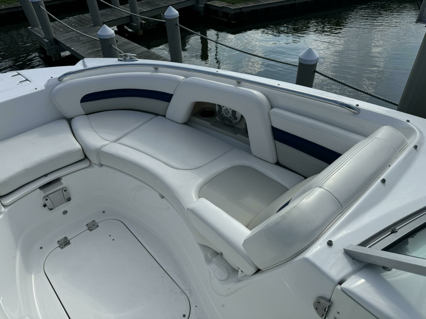 2012 Chaparral 264 Sunesta - Image 19