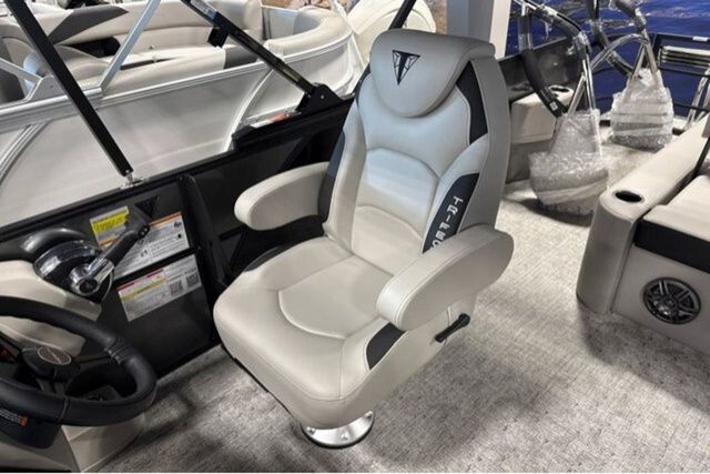 2026 Trifecta Le series - 14