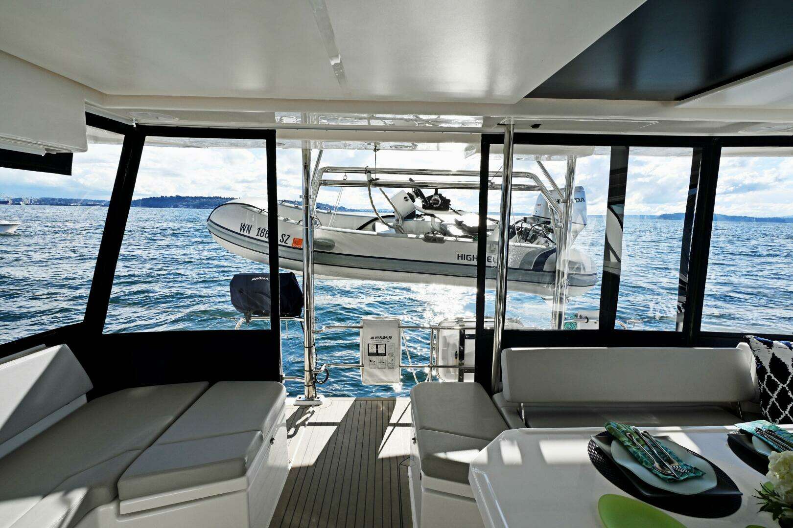 2020 Leopard 45 - Image 60