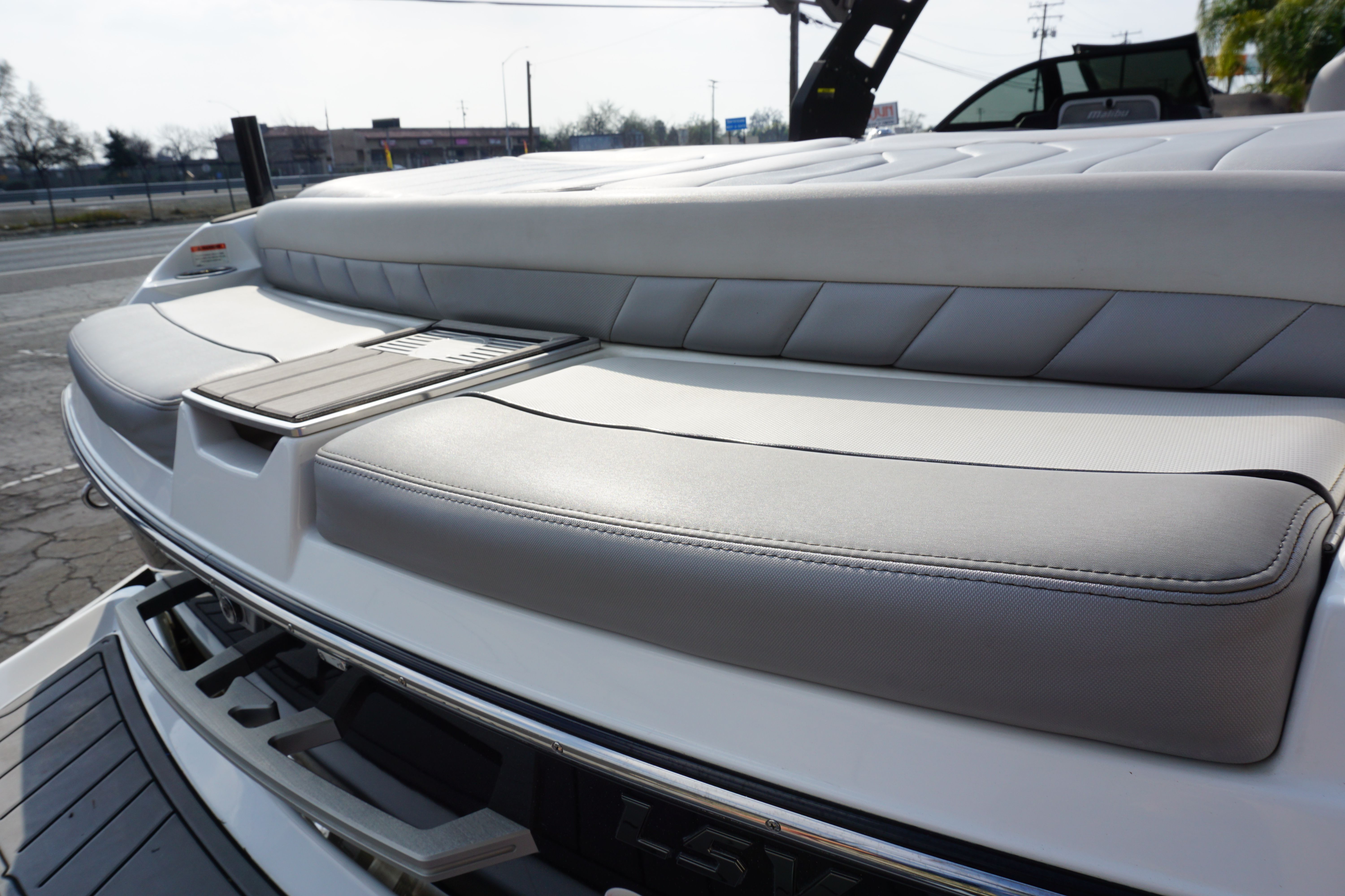 2018 Malibu Wakesetter 25 LSV - 4
