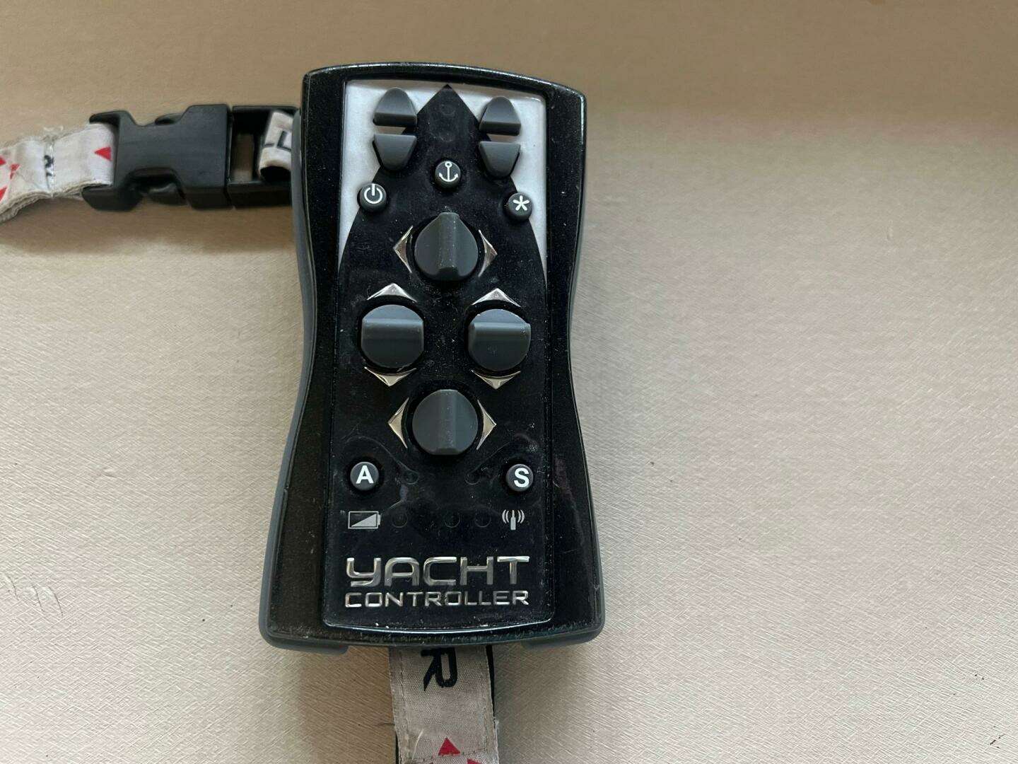 1988 Hatteras Motor Yacht - Image 47