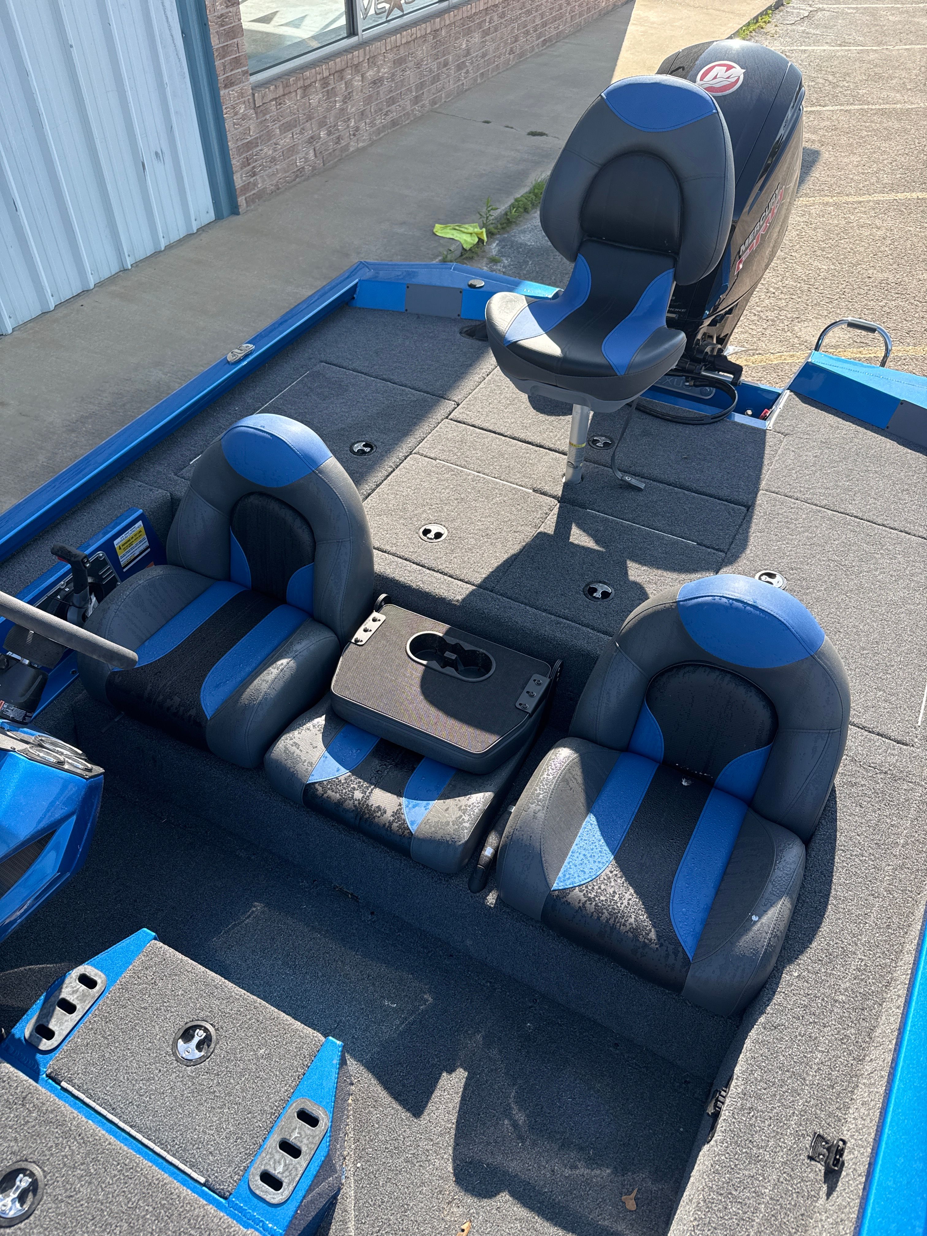 2025 Vexus AVX1880 - 52