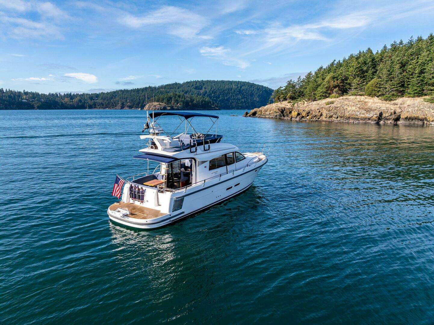 2023 Nimbus 405 Flybridge - Image 6
