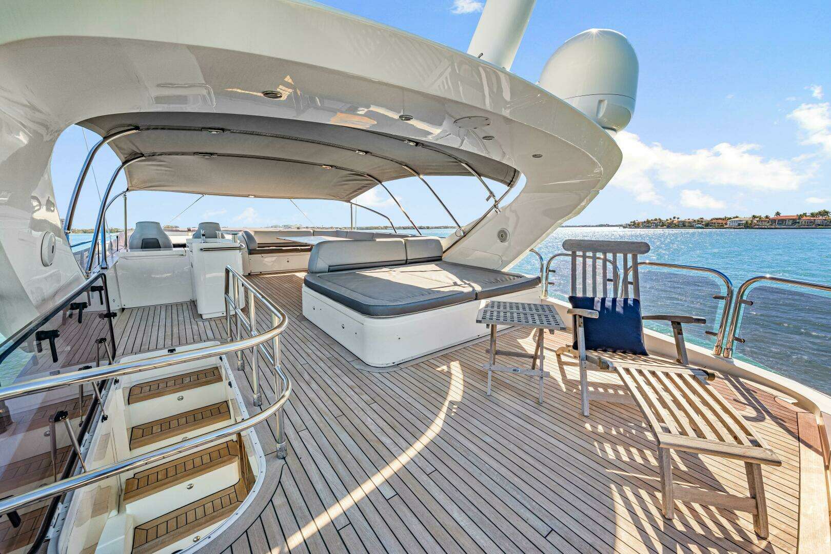 2014 Princess Y72 - Image 108