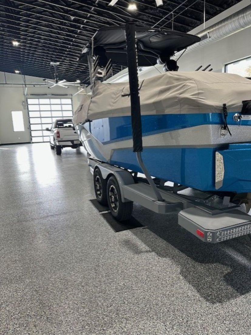 2022 Malibu Wakesetter 25 LSV - 51