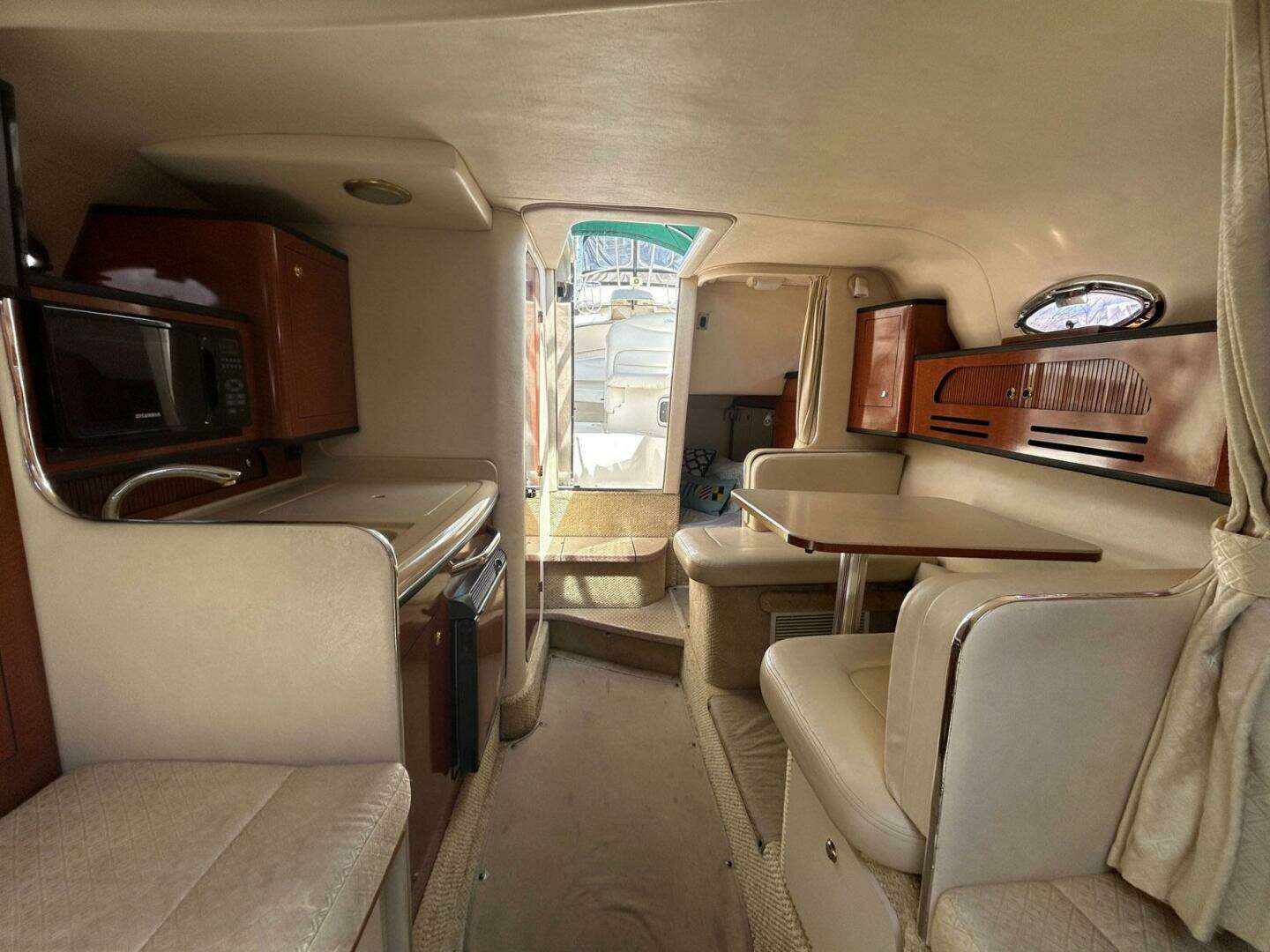 2004 Sea Ray 280 Sundancer - Image 18