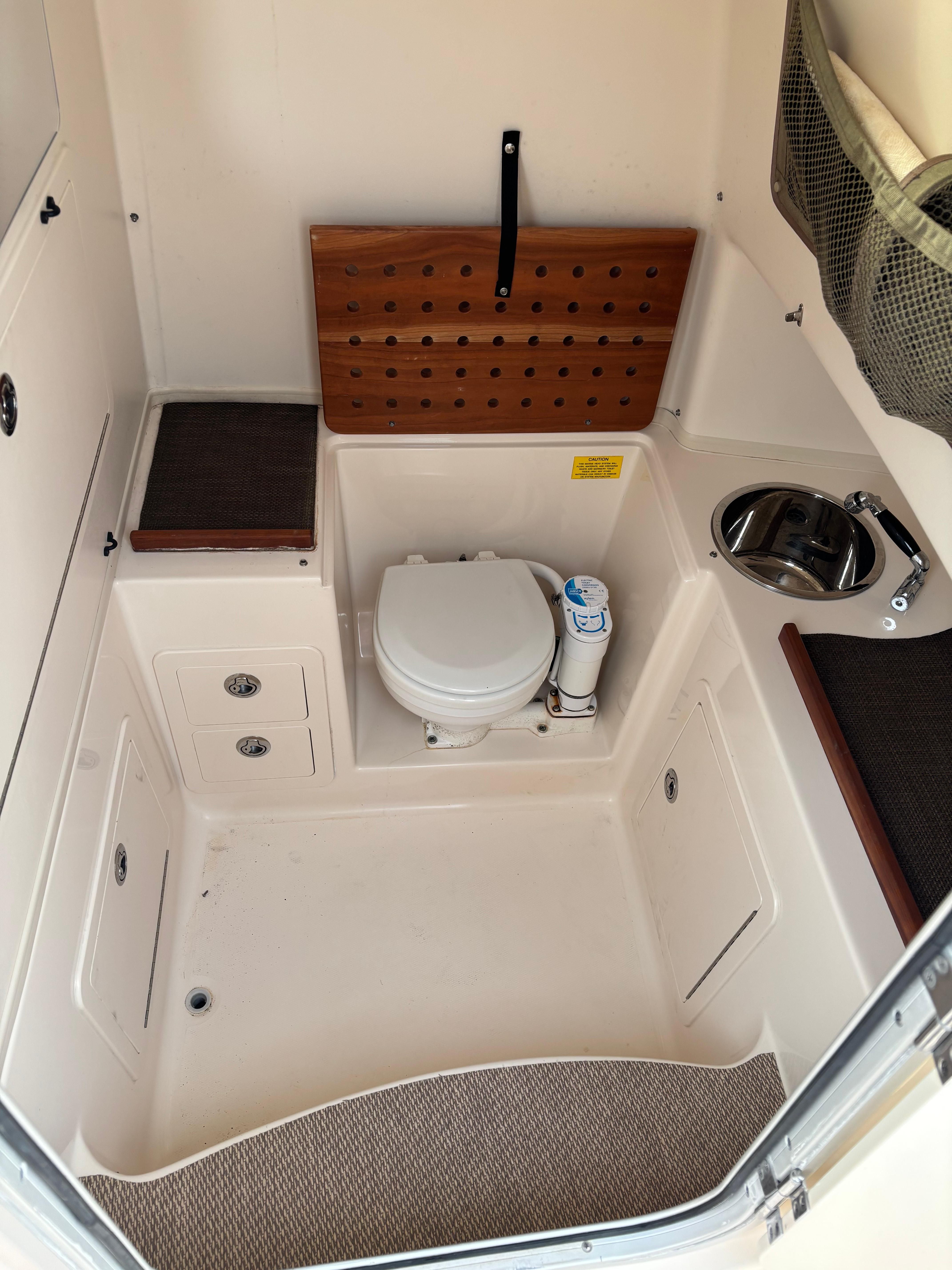 2014 Grady-White Canyon 306 - 15