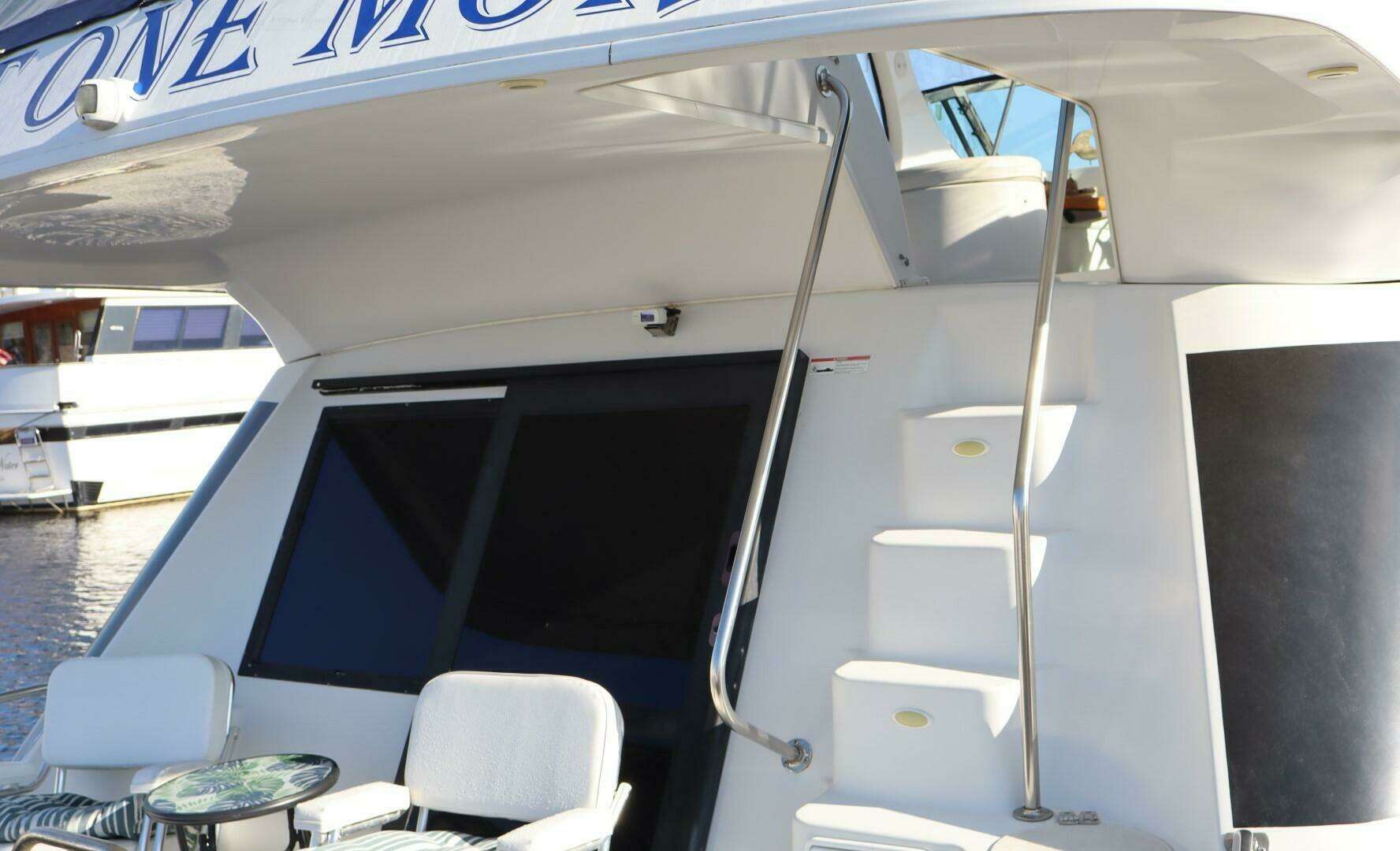 2006 Bluewater 5200 - Image 37