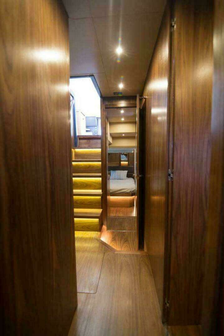 2019 Sundeck Yachts 580 Sport - Image 27