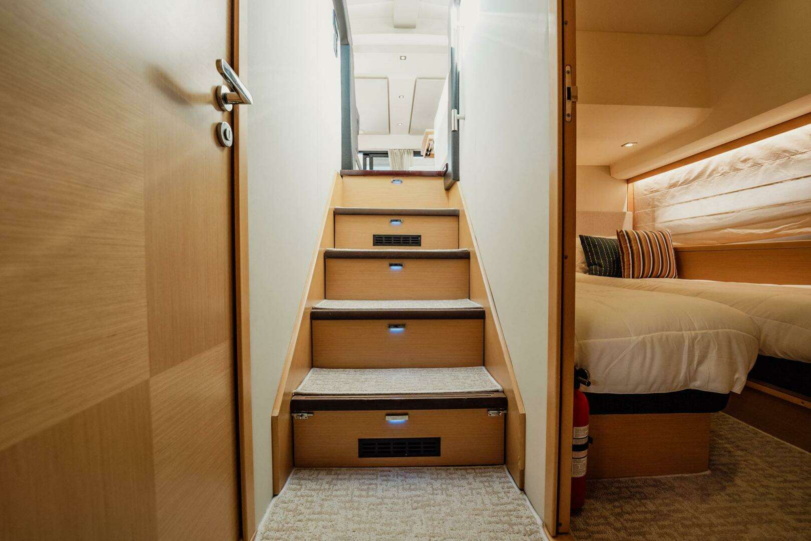2013 Prestige 500 S - Image 49
