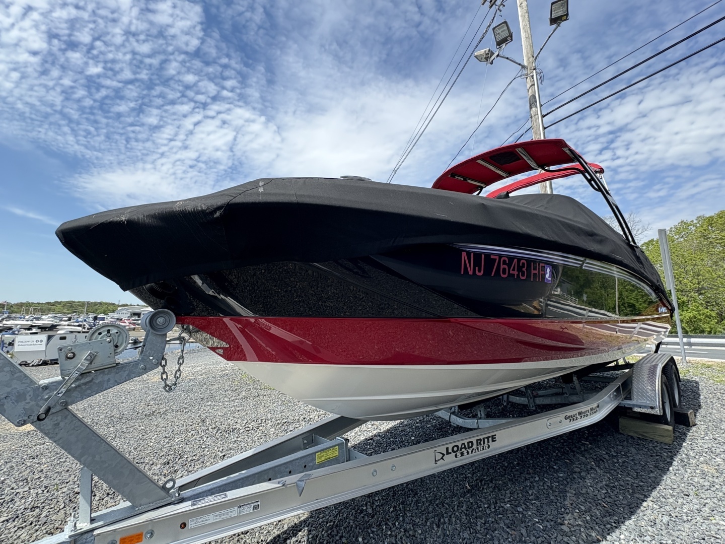 2013 Monterey M5 Sport Boat - Image 6