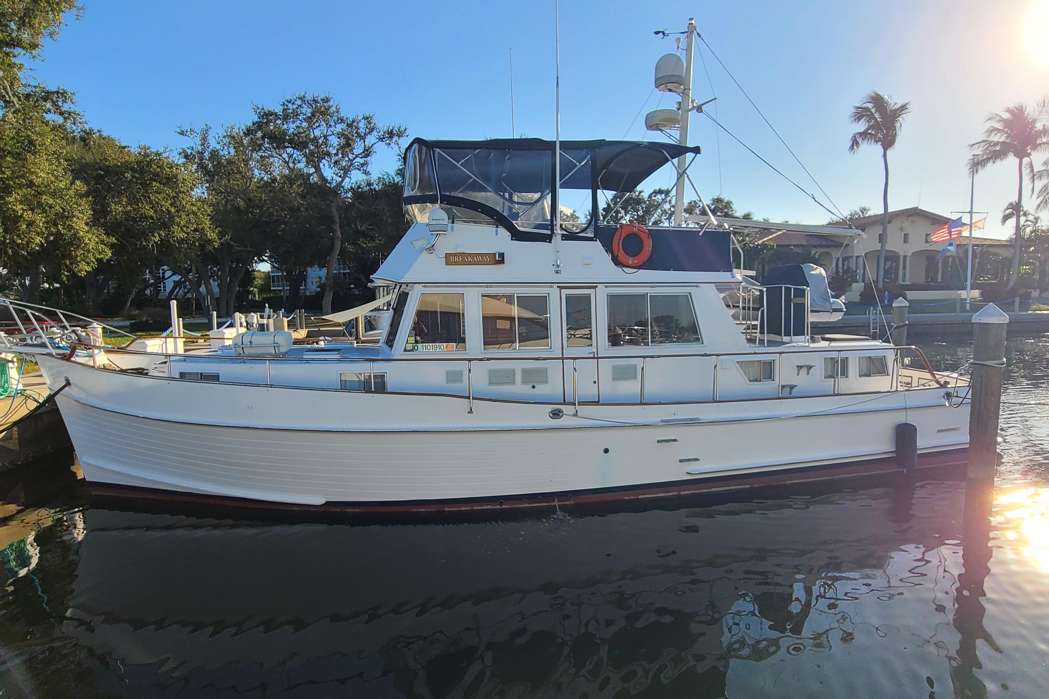 2000 Grand Banks 46 Classic