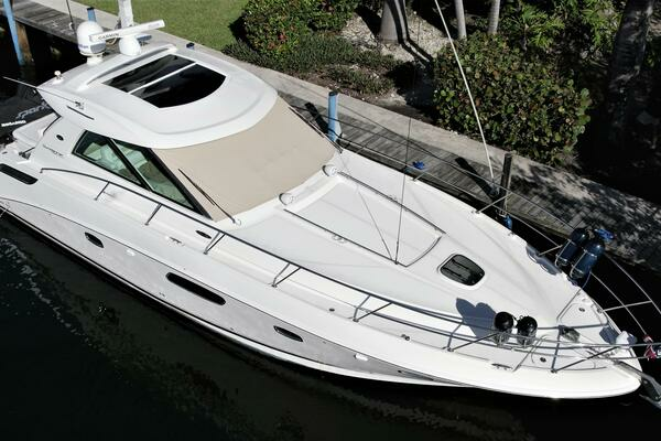 2010 Sea Ray 45 Sundancer