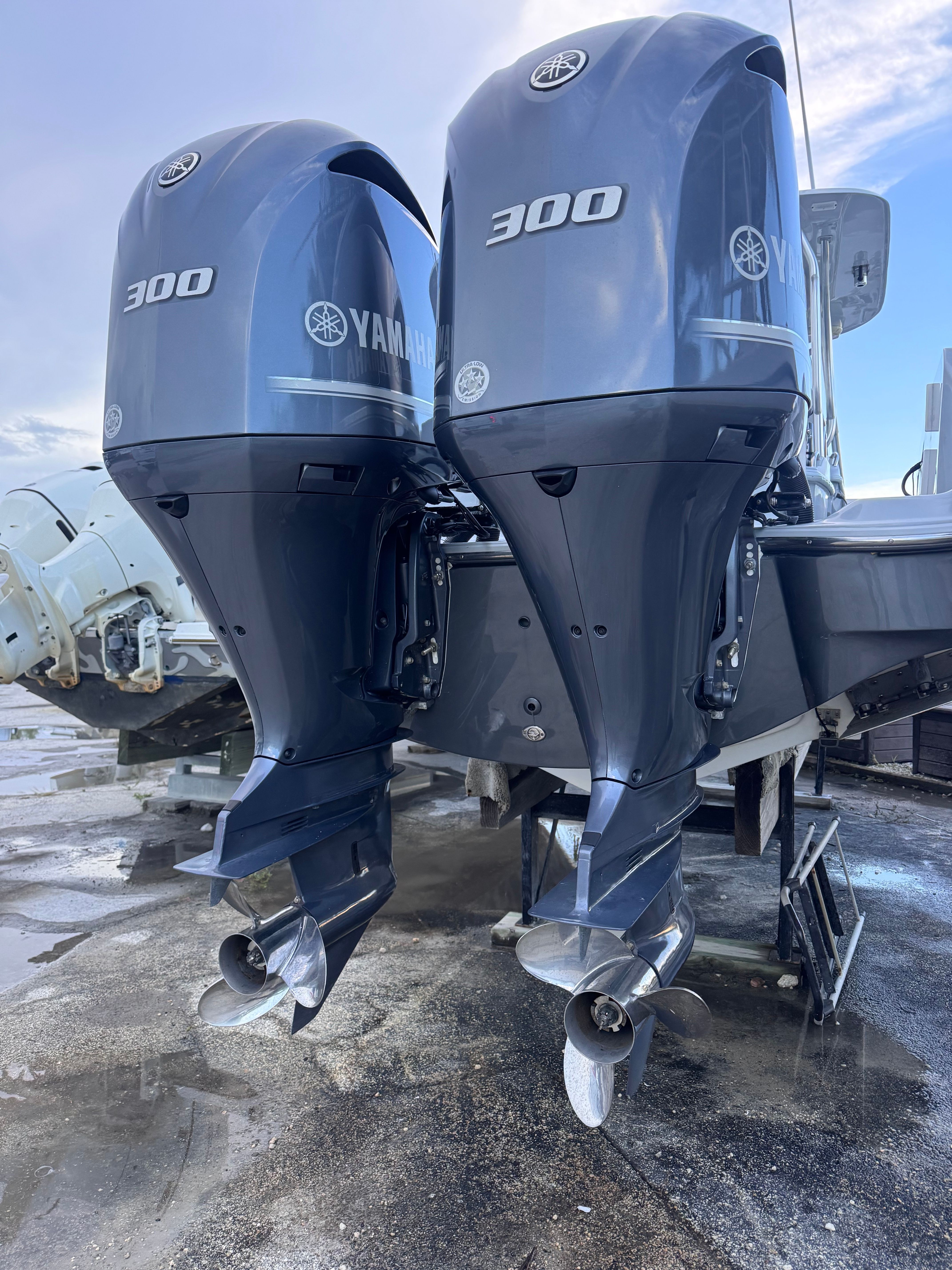 2004 Baja 340 Sportfish - 3