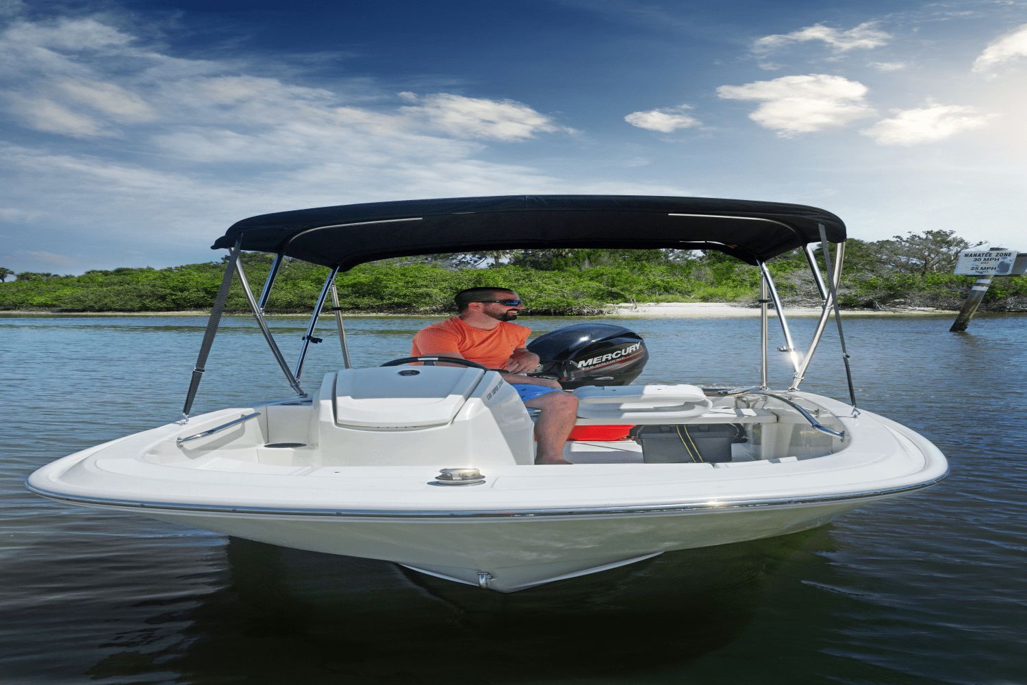 2026 Boston Whaler 130 Super Sport - 22
