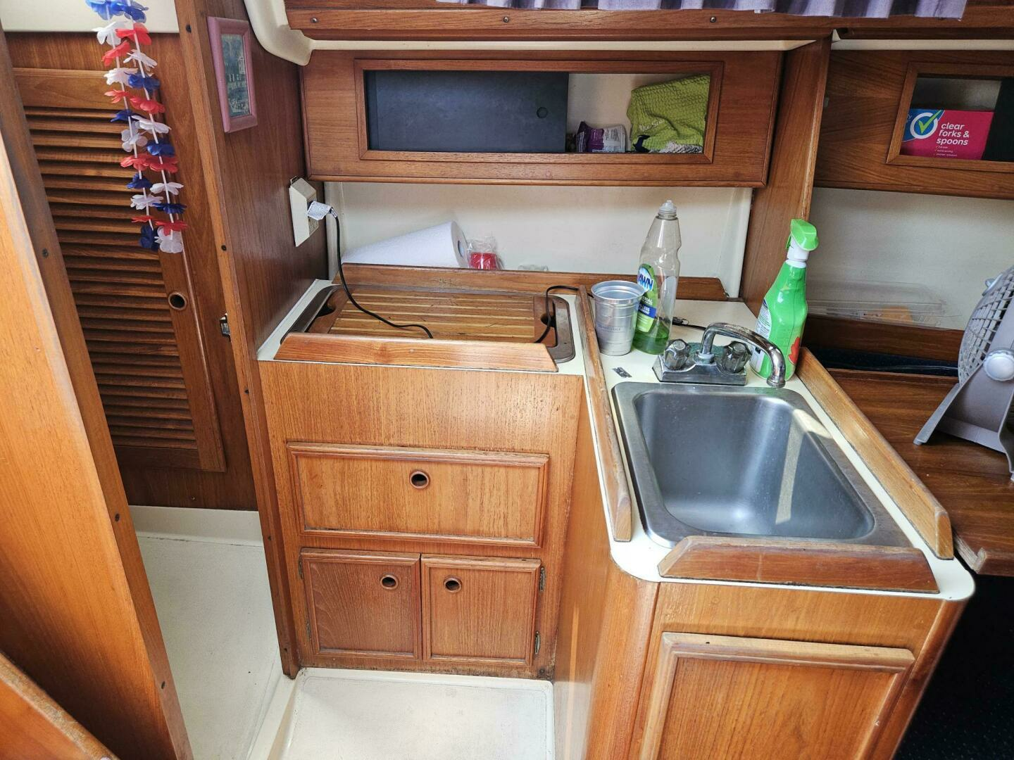 1986 Pearson Auxiliary Sloop - Image 24
