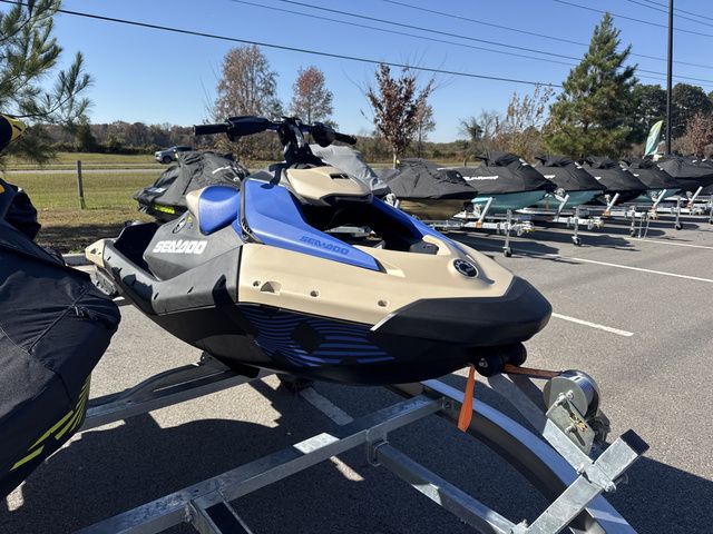 2025 Sea-Doo SPARK 1-UP 900 ACE 90 TRIXX - 7