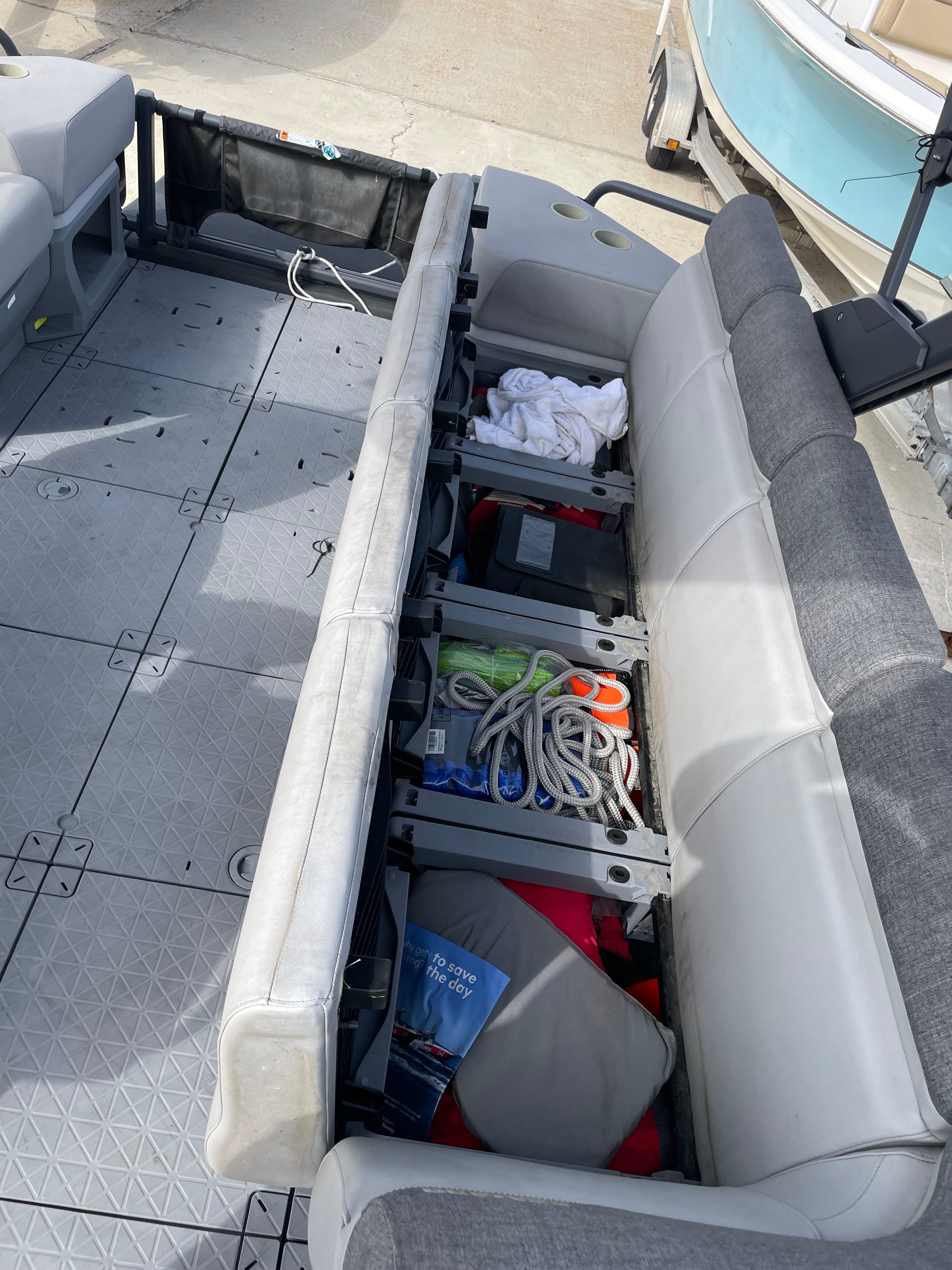 2023 SEA-DOO 21 SWITCH CRUISE - Image 8