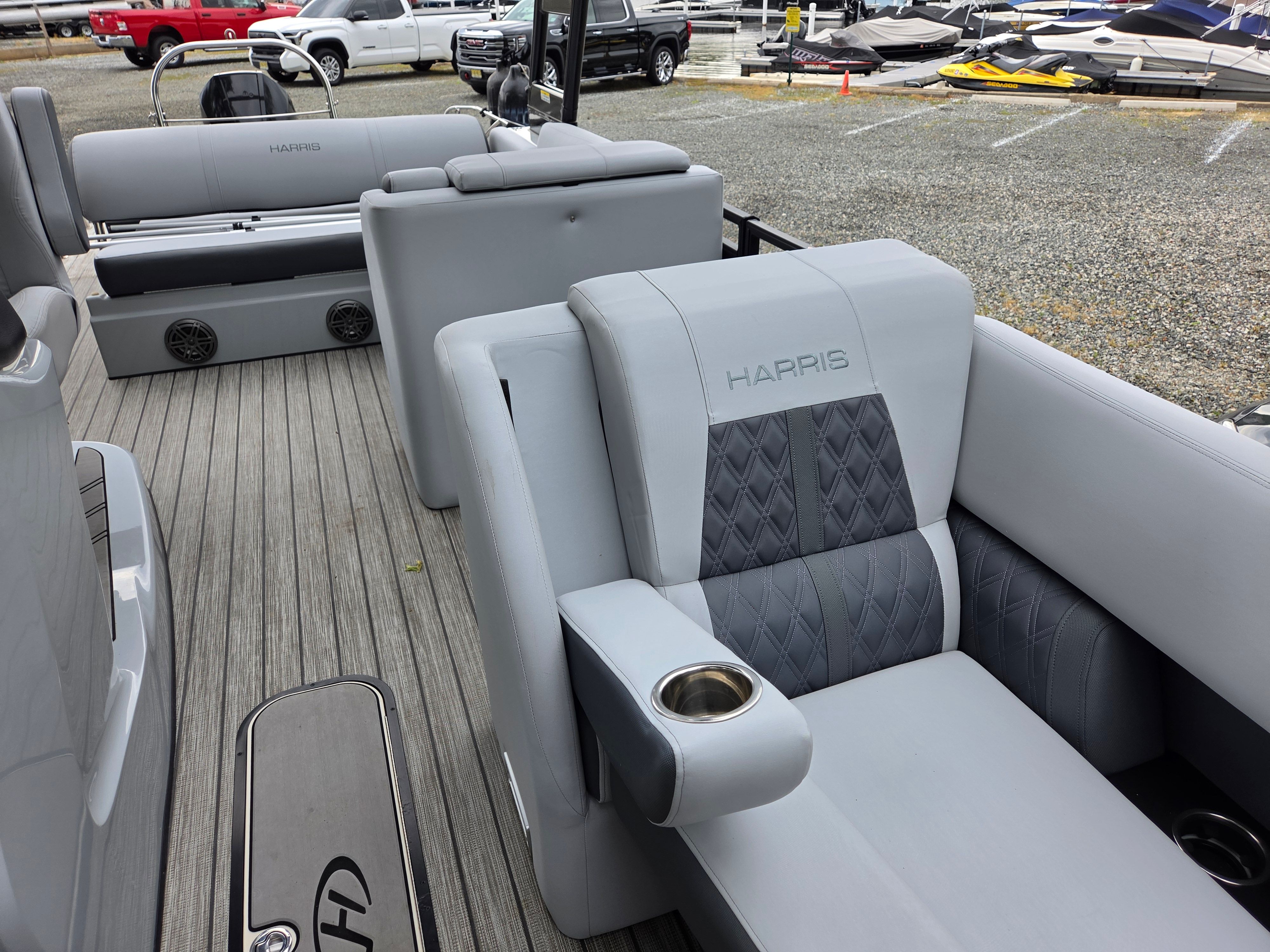 2020 Harris Solstice 230 - 47
