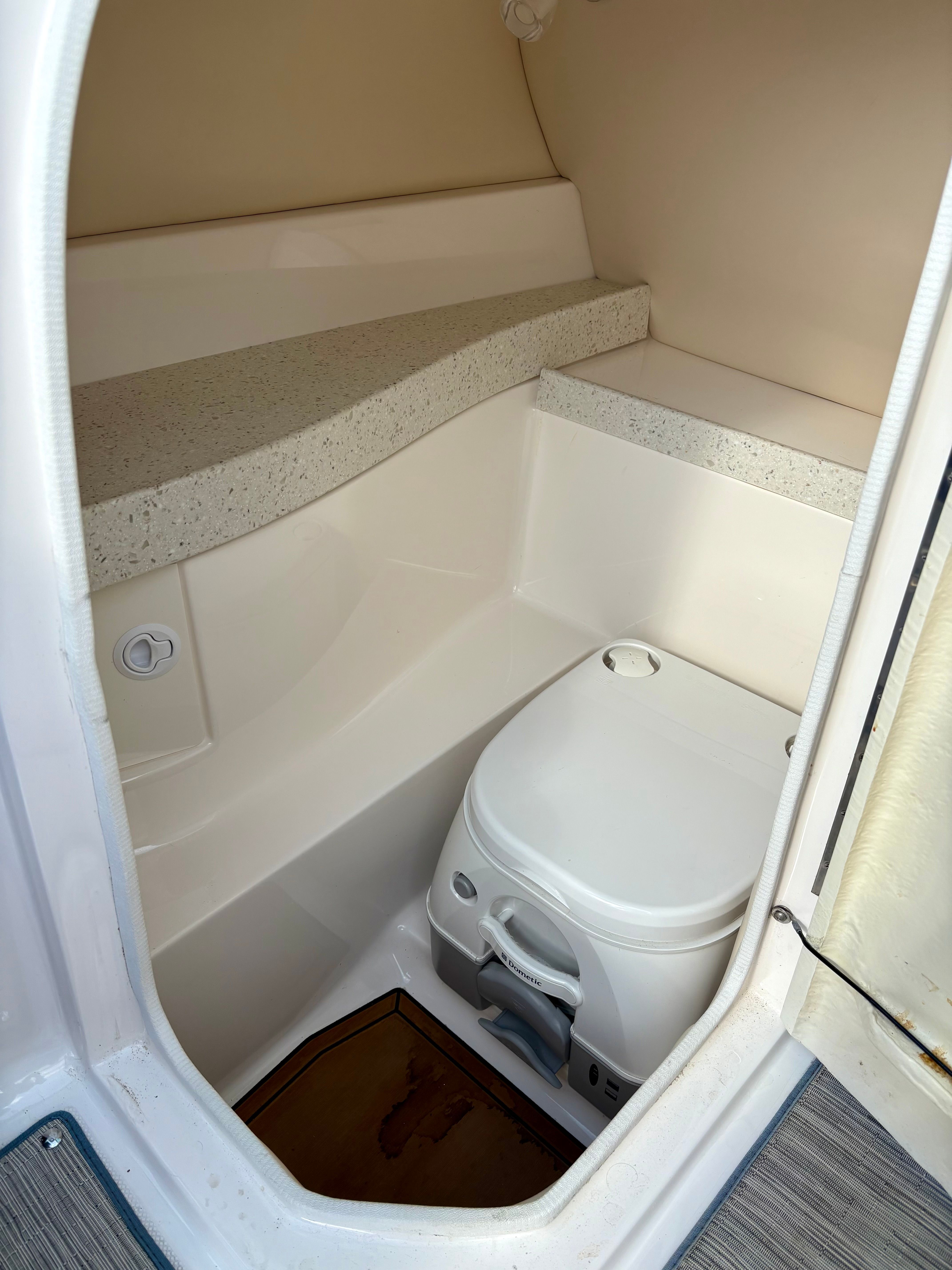 2018 Regal 25 RX Surf - 12