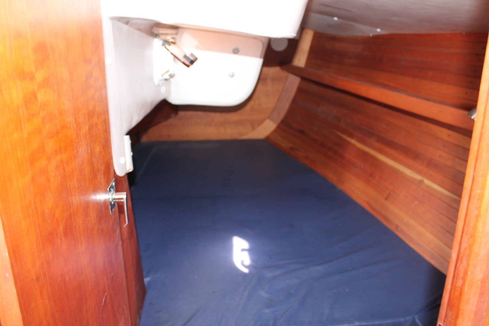 2004 J Boats J/109 Shoal - Image 7