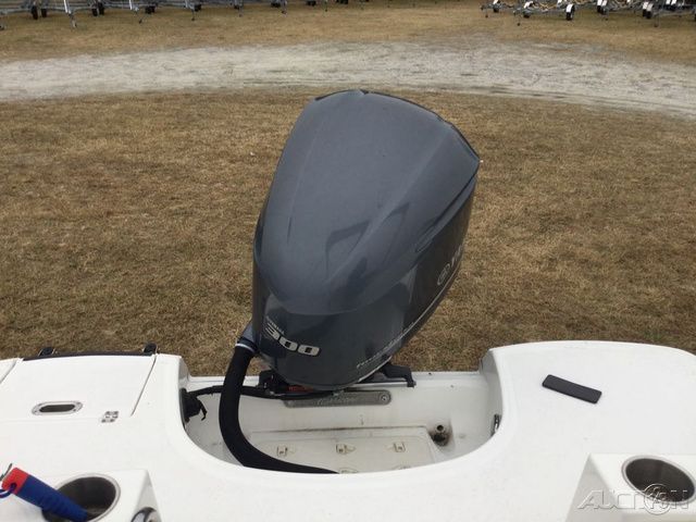 2014 Hurricane 2690 sun deck - 22