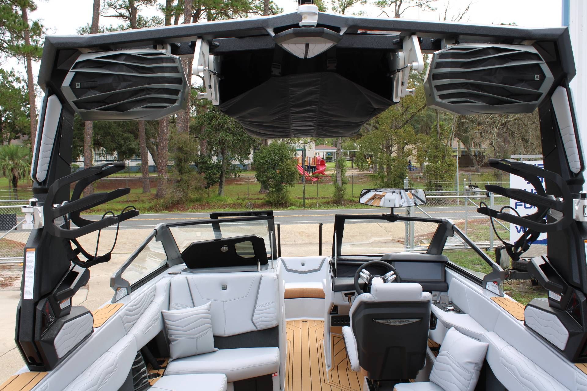 2026 Nautique G23 - 22
