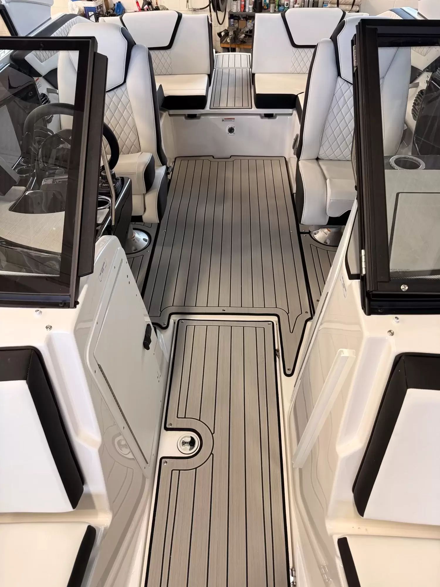 2026 Yamaha Boats 222SD - 17