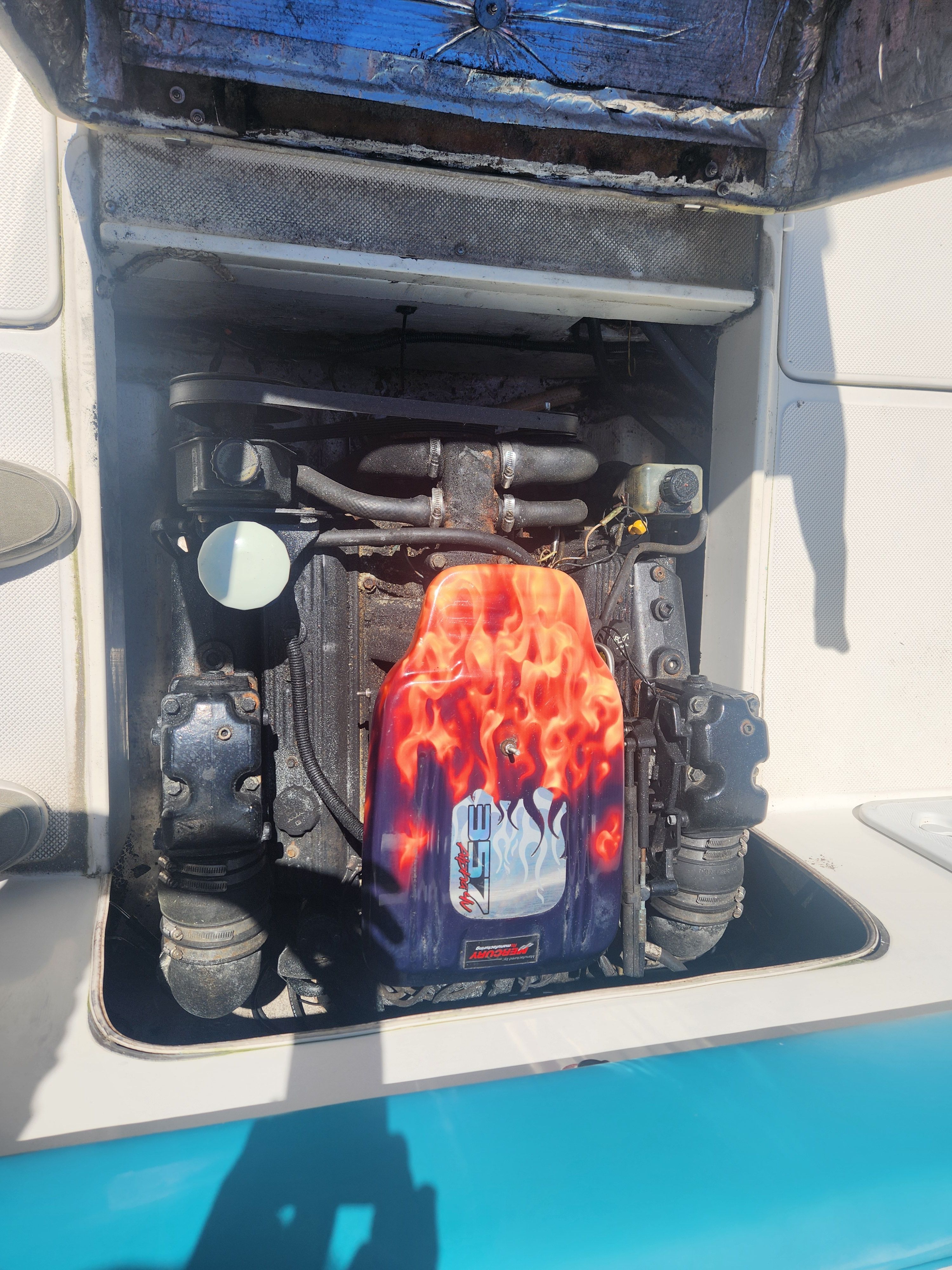 1995 Seaswirl 235 - 11