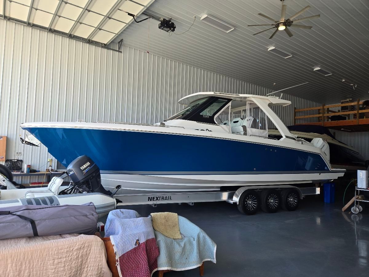 2024 Tiara Sport 34LS - 3