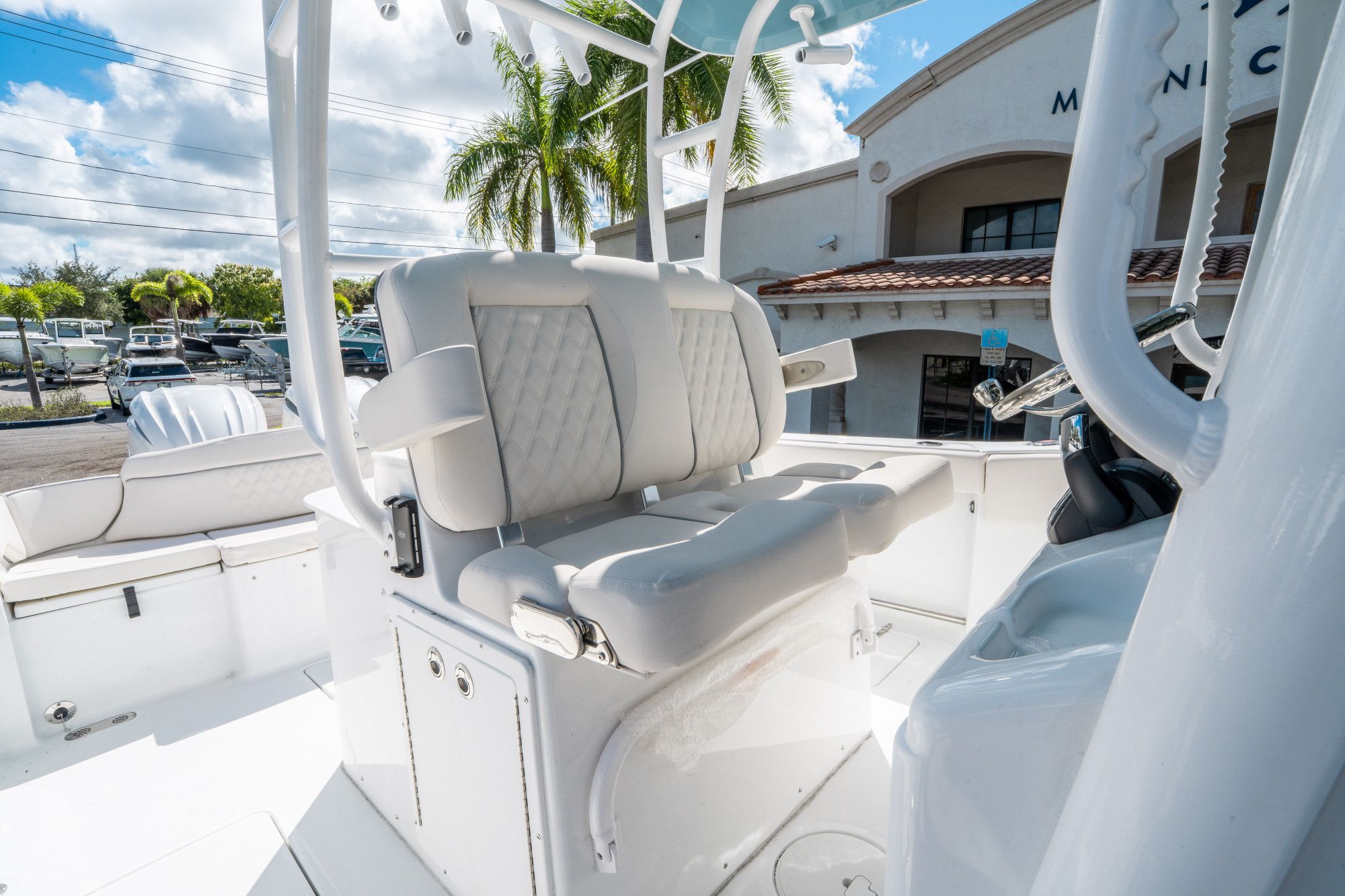 2026 Sea Hunt Ultra 285 CB - 21