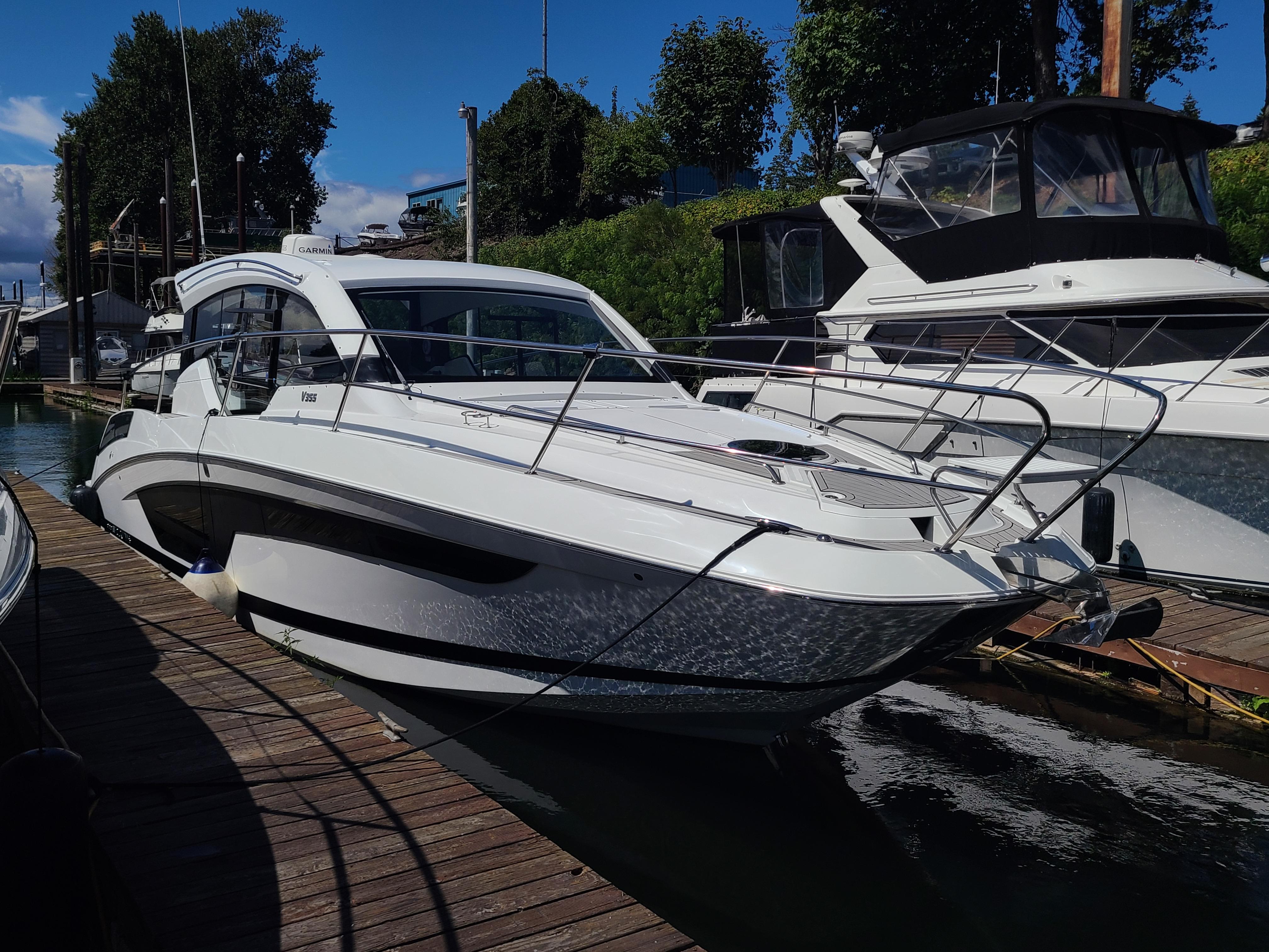 2021 Four Winns V355 Coupe OB
